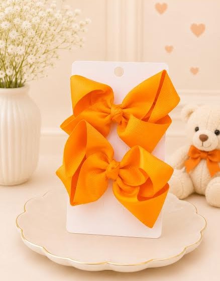Pigtail Bows: 4 inch