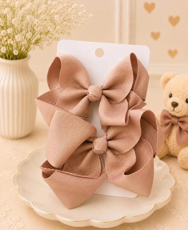 Pigtail Bows: 4 inch
